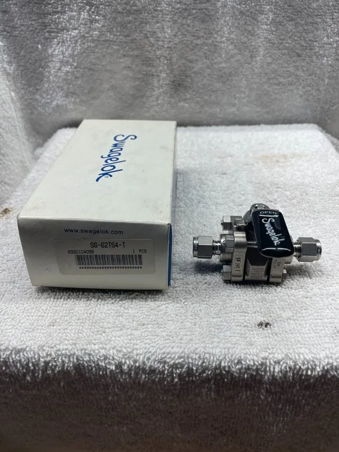 Клапан Swagelok SS-62TS4-T Stainless Steel Ball Valve 1/4 in Tube 2200 PSIG