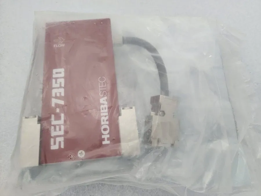 Контроллер Horiba STEC SEC-7350BM Mass Flow Controller MFC 30 LM N2 SEC-7350