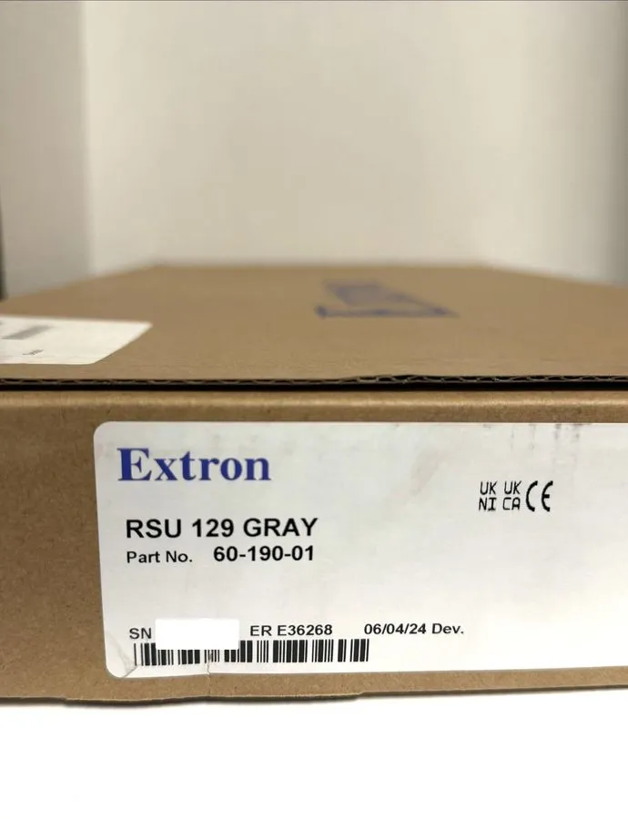 Стойка/шкаф Extron Electronics 60-190-01 Universal 1U Rack Shelf