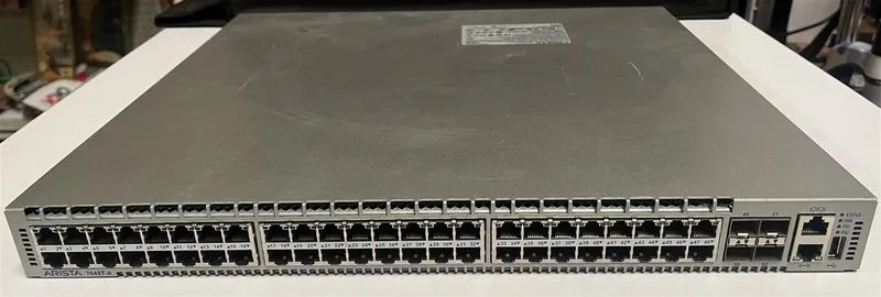Коммутатор Arista DCS-7048T-A 48-Port 1GbE RJ-45 + 4x 10GB SFP+ Ethernet Switch