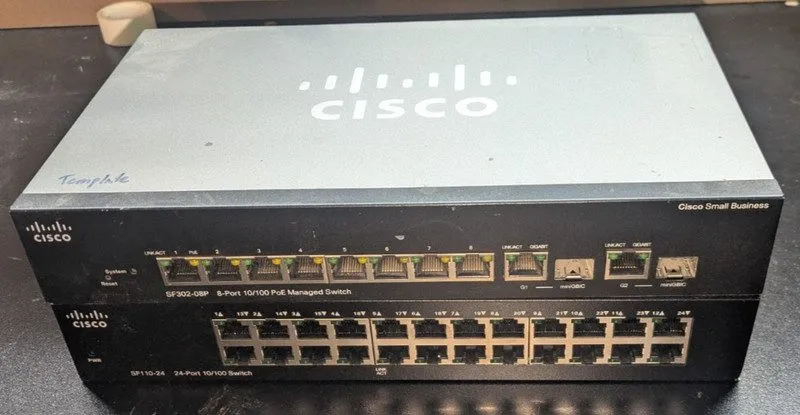 Коммутатор Cisco SF110-24 24-Port 10/100 Desktop Rack-Mountable Switch network h