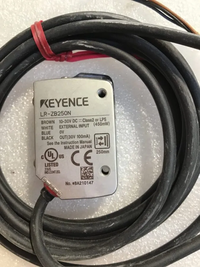 Датчик LR-ZB250N Laser Sensor