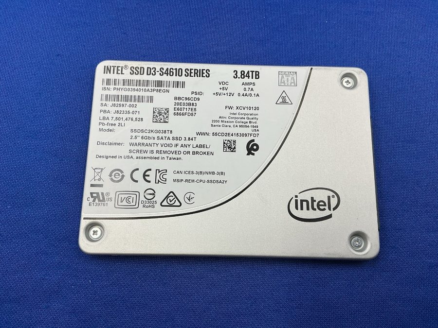 SSD-накопитель Intel D3-S4610 960GB 2.5" Enterprise SATA SSD (SSDSC2KG960G8) 100
