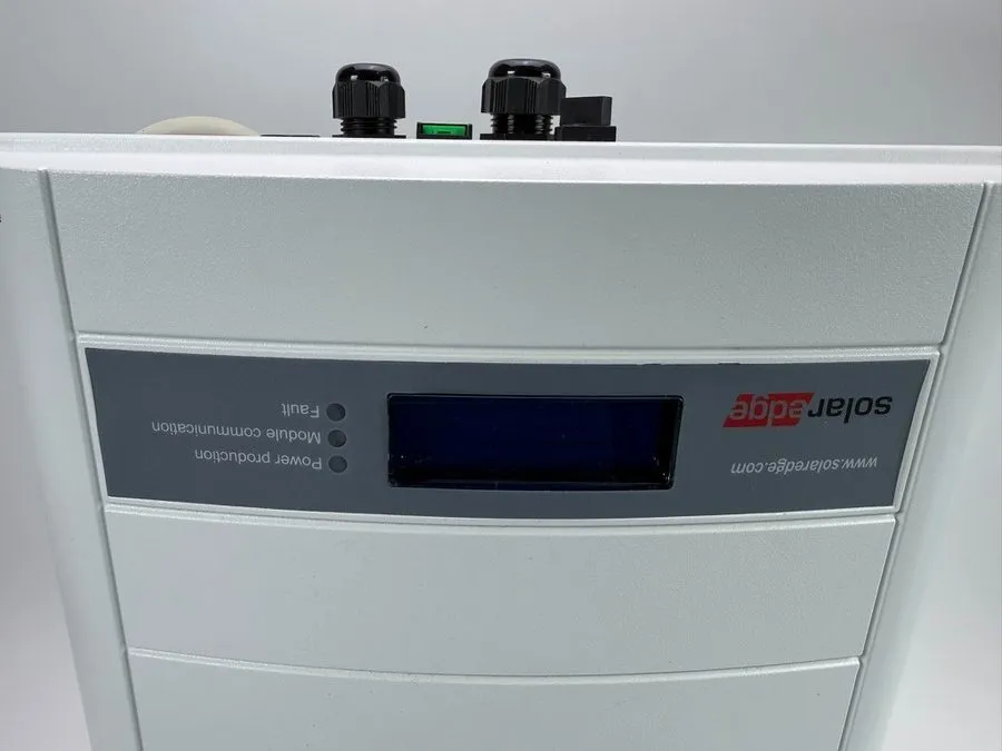 Инвертор SolarEdge SE7600A-US 7600W Inverter Factory Sealed Display RSE7600A-US — фото лота 3