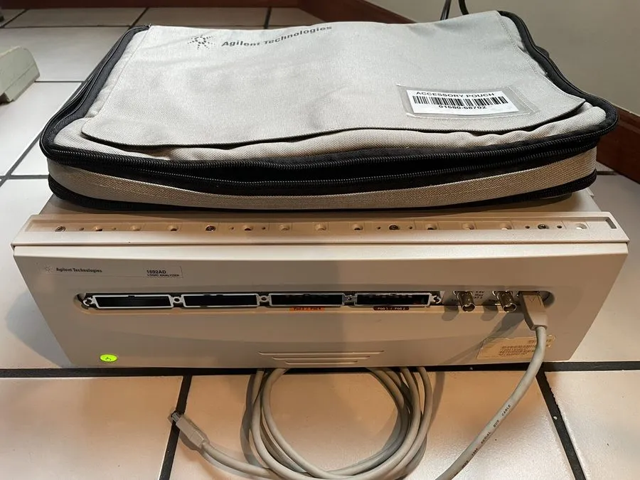 Логический анализатор Agilent 1692AD 68CH Logic Analyzer !