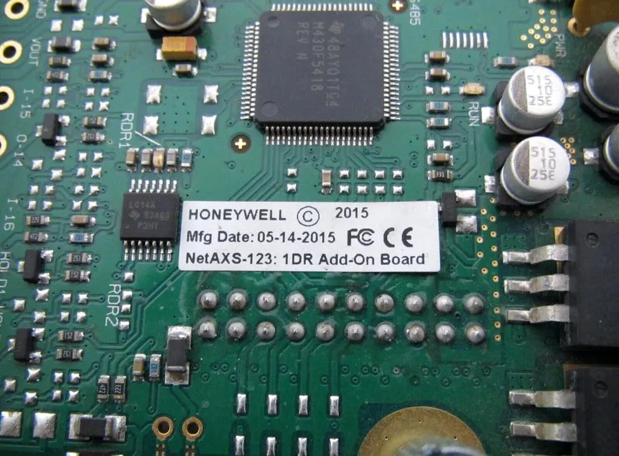 Оборудование видеонаблюдения Honeywell NetAXS-123 Access Control Panel NX1MPS Se