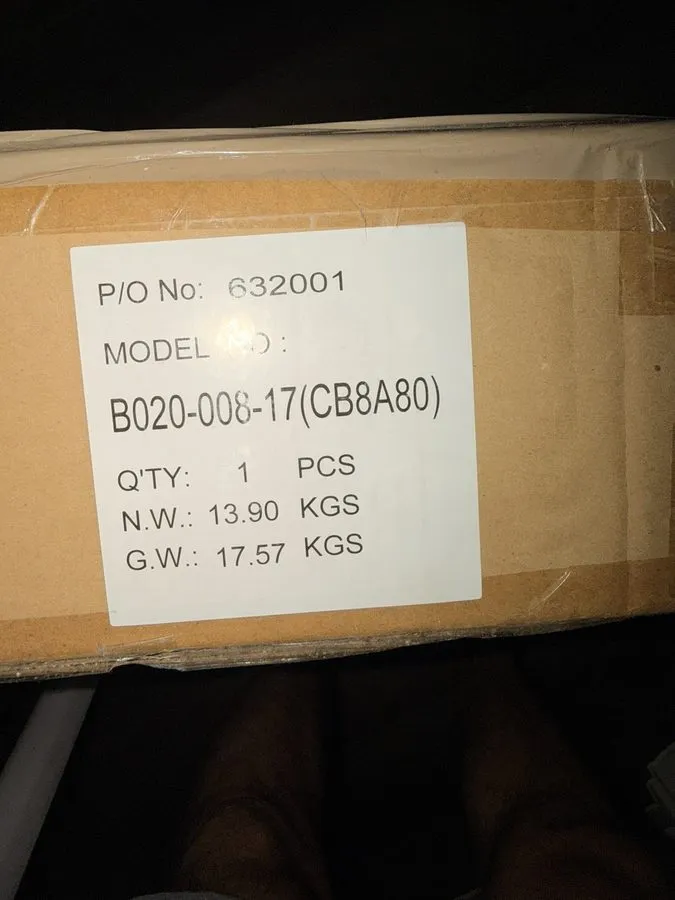 KVM-переключатель Tripp Lite 8-Port B020-008-17 Rackmount KVM Console 17” LCD