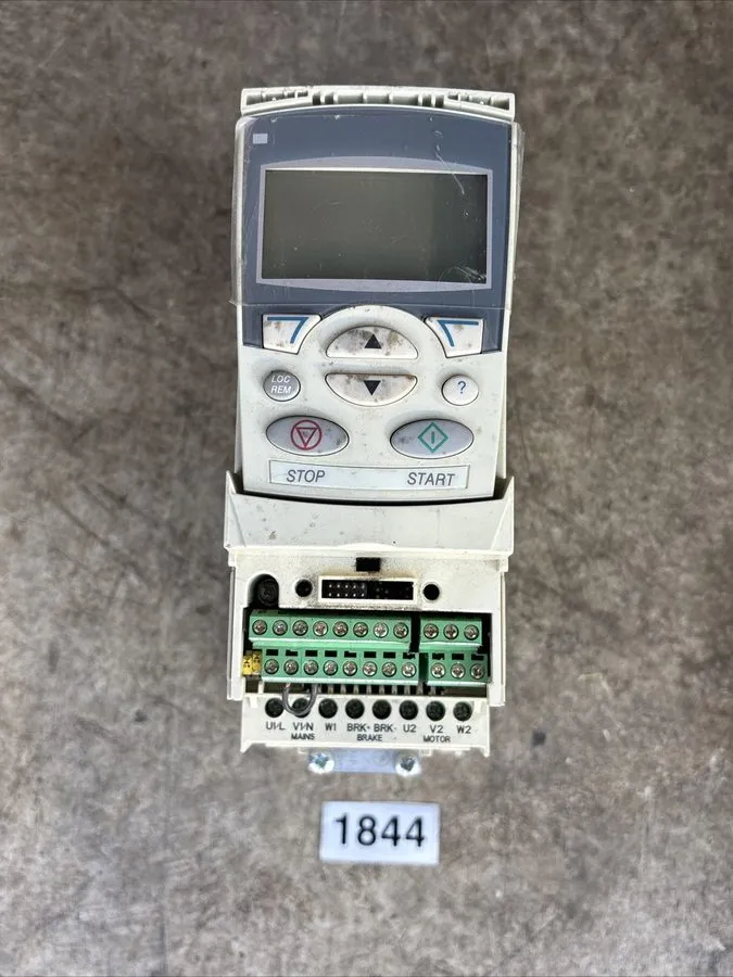Частотный преобразователь ABB Drive ACS350-03U-08A8-4 IP20 / UL Open Type UL Typ