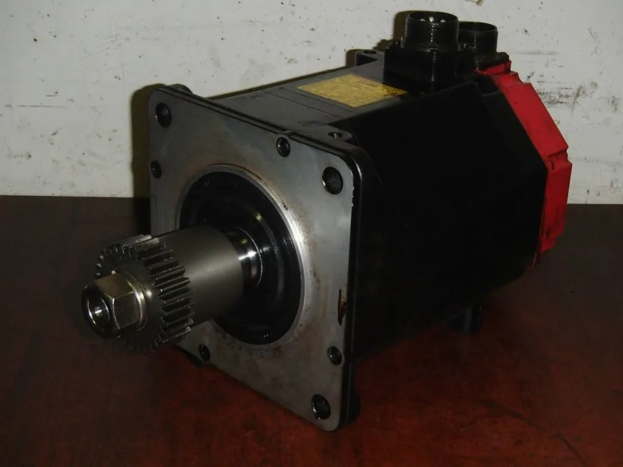 Серводвигатель FANUC A06B-0142-B575 AC SERVO MOTOR