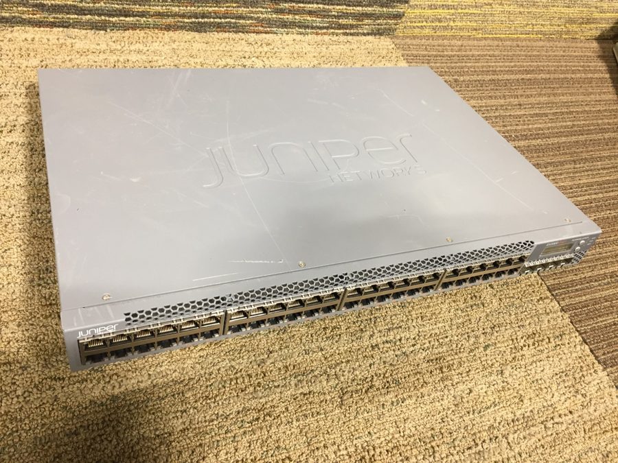 Коммутатор Juniper EX3300 48 port PoE