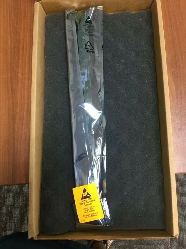 Бэкплейн HP PROLIANT 535348-001 G6 4-BAY SAS/SATA LFF SERVER BACKPLANE