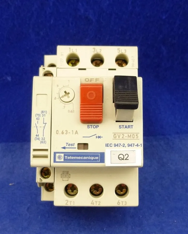 Автоматический выключатель Telemecanique GV2-M05 0.63- 1A 690V Motor Circuit Bre