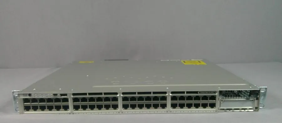 Коммутатор Cisco WS-C3850-48U-S 48-Port UPoE Switch w/ C850-NM-2-10G & Dual 1100