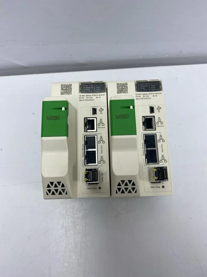 ПЛК Schneider Electric BMEH584040 Redundant Processor, Modicon M580, 16MB