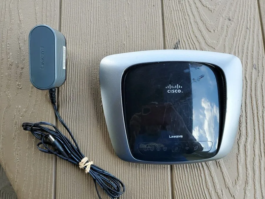 Маршрутизатор Cisco-Linksys WRT310N Wireless-N Gigabit Router