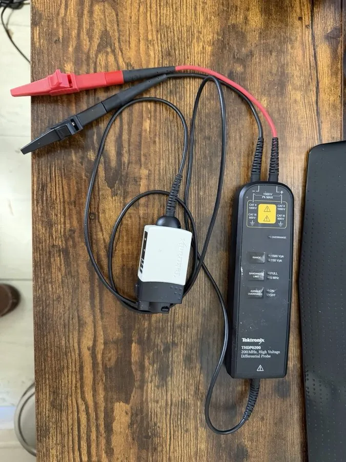 Пробник Tektronix THDP0200 200 MHZ 1500V High Voltage Differential Probe TEKVPI