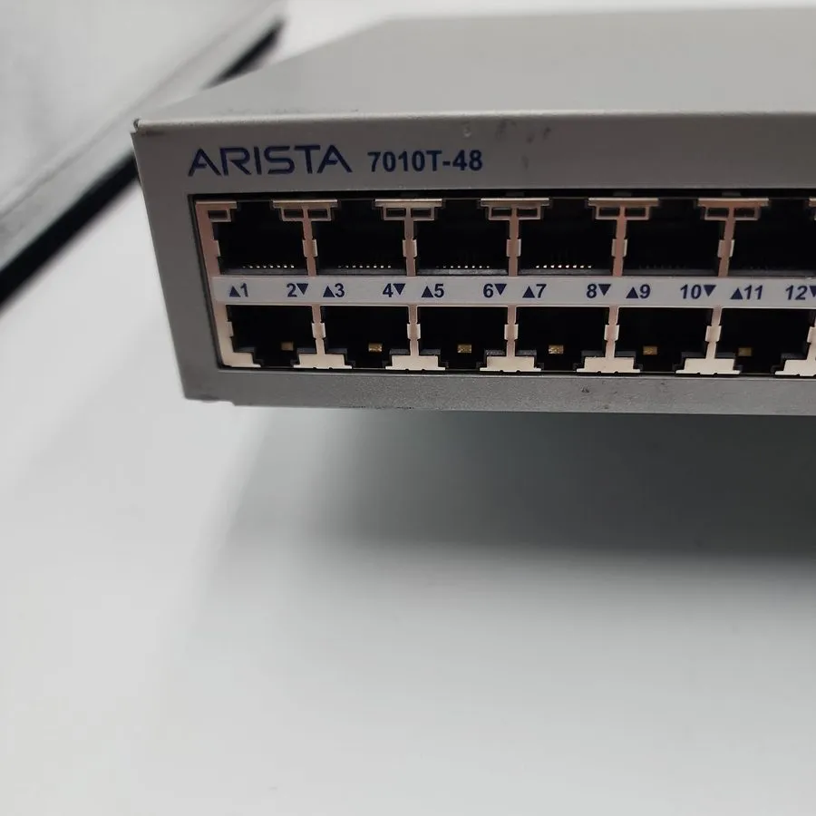 Коммутатор Arista DCS-7010T-48 48-Ports Gigabit 4x 10GbE SFP Network Switch