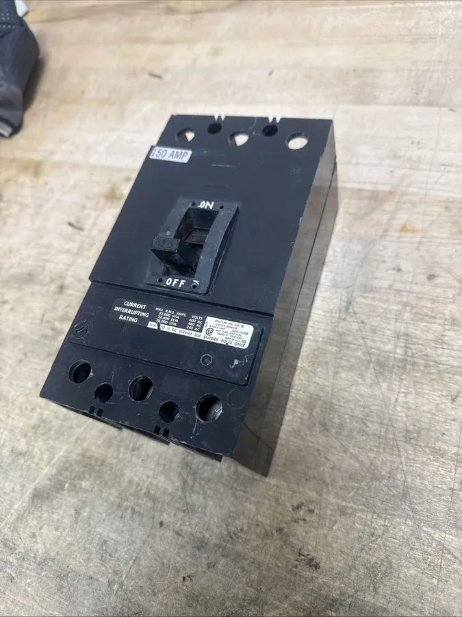 Автоматический выключатель Square D KAL36150 3 Pole 150 Amp 600 Volt 25kA@480V C