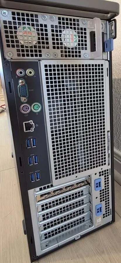 Рабочая станция Dell Precision 5820 Workstation Xeon W-2225 4.1GHz 16GB 512GB SS
