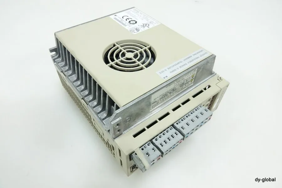 Сервопривод Yaskawa SGDH-08AE Servopack Amplifier 0.8kW 200-230V