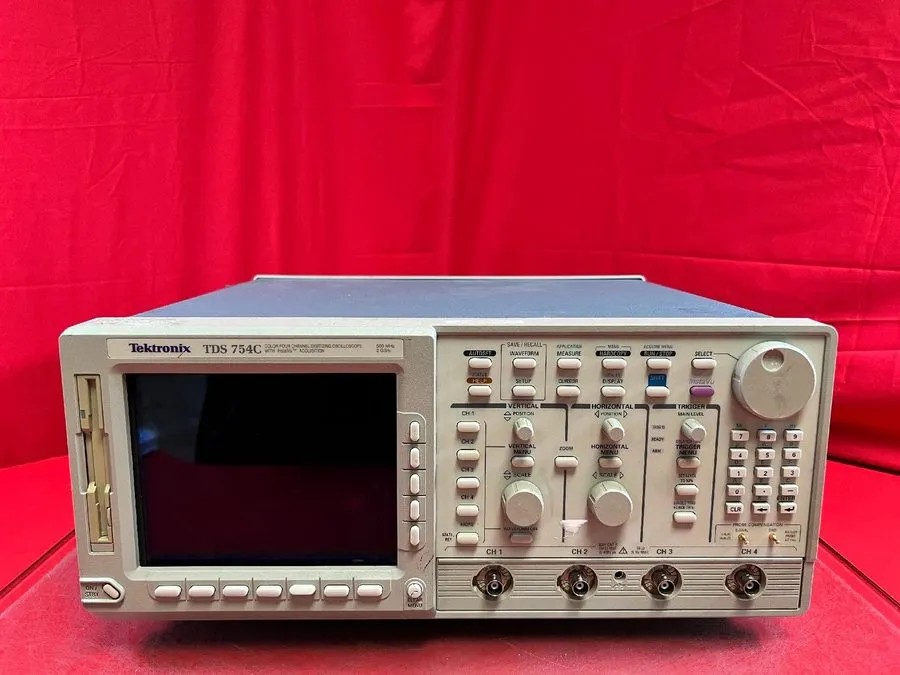 Осциллограф Tektronix TDS754C Opt. 2M, Digital Phosphor Oscilloscope 500MHz, 4-C