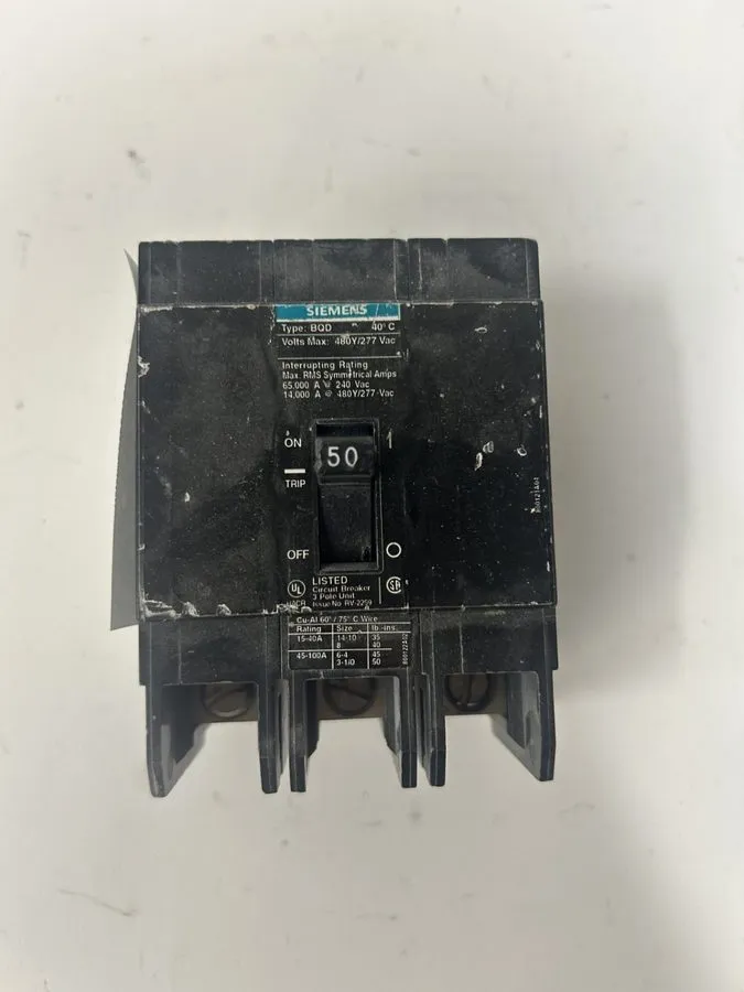 Автоматический выключатель SIEMENS BQD350 50 Amp 3Pole 480V Bolt-On Circuit Brea