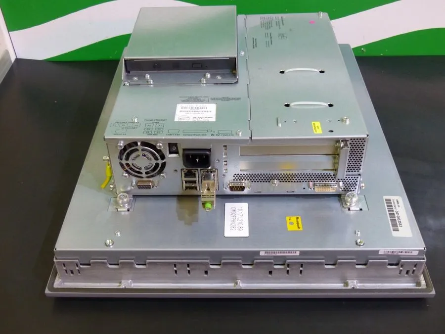 Промышленный компьютер Siemens Simatic HMI IPC 677C 6AV7894-0BH30-1AC0