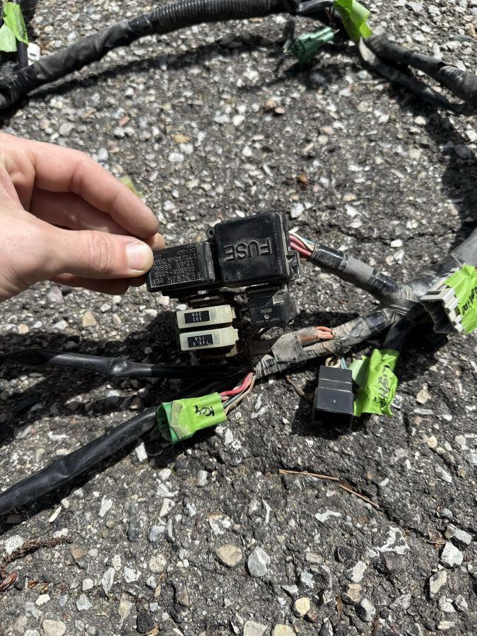 Жгут проводов 1999-2007 SUZUKI HAYABUSA GSX1300R HEADLIGHT SUB WIRING HARNESS WI — фото лота 1