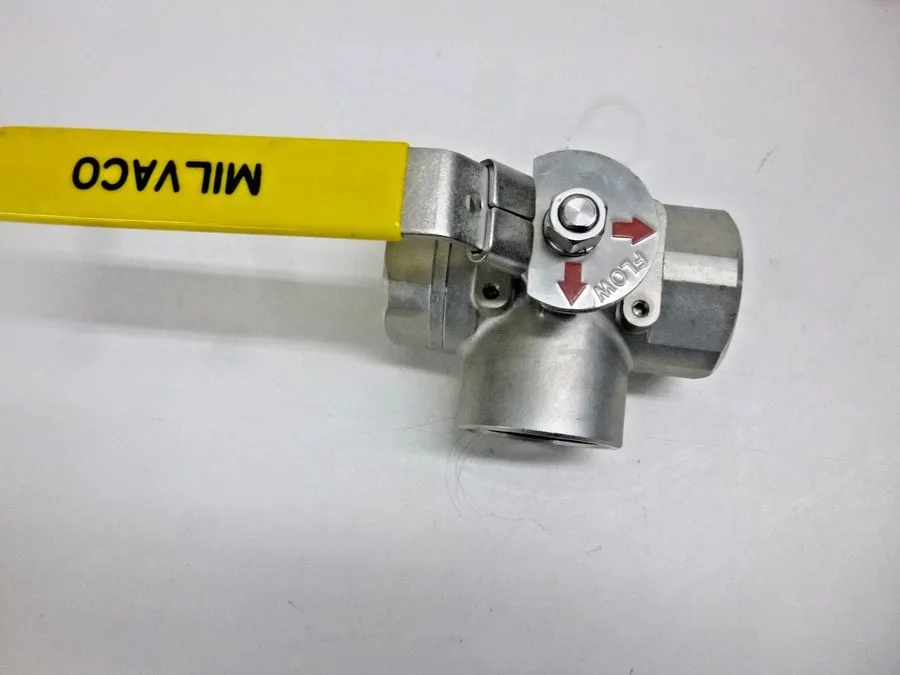 Клапан Milwaukee Valve Ba3wdslh 1/2 1/2" Fnpt Stainless Steel Ball Valve 3-Way