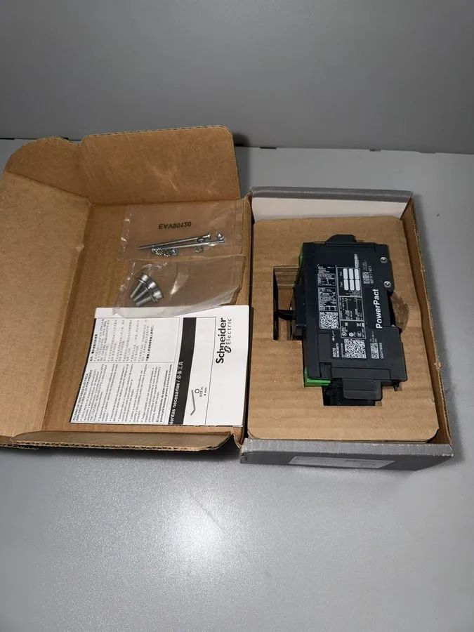 Автоматический выключатель SQUARE D PowerPactD BDM36070 480V 70A 3 Pole Circuit — фото лота 1