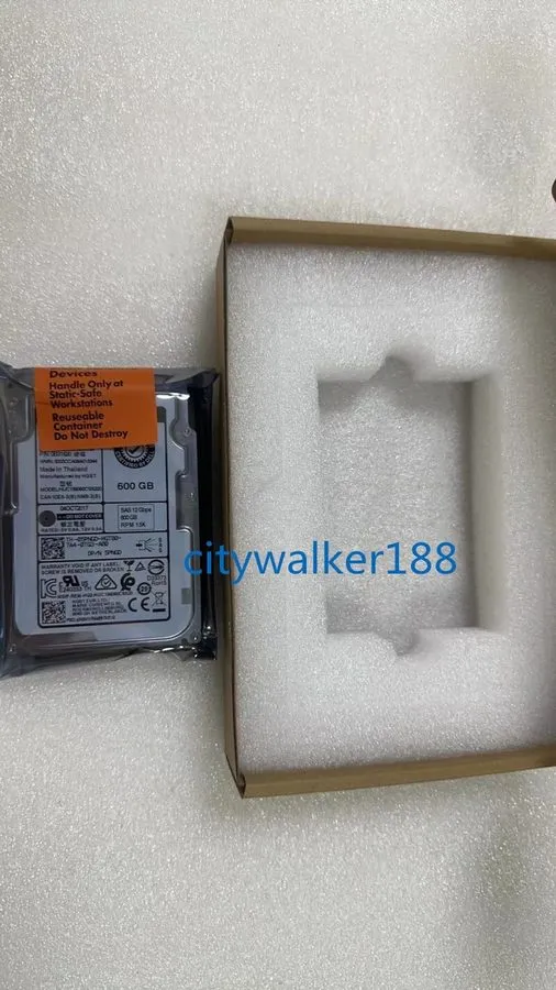 Жёсткий диск DELL 5PNGD 05PNGD HUC156060CSS200 600GB 15K 12Gbps SAS 2.5" Hard Dr