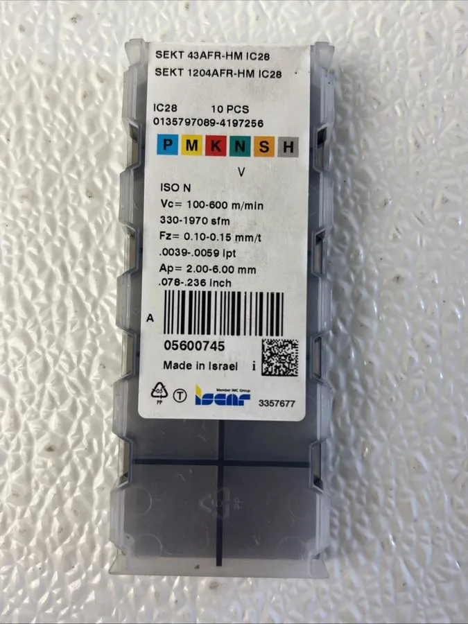 Режущий инструмент ISCAR 5601265 SEKT 43AFR-HM IC328 Square Carbide Milling Inse