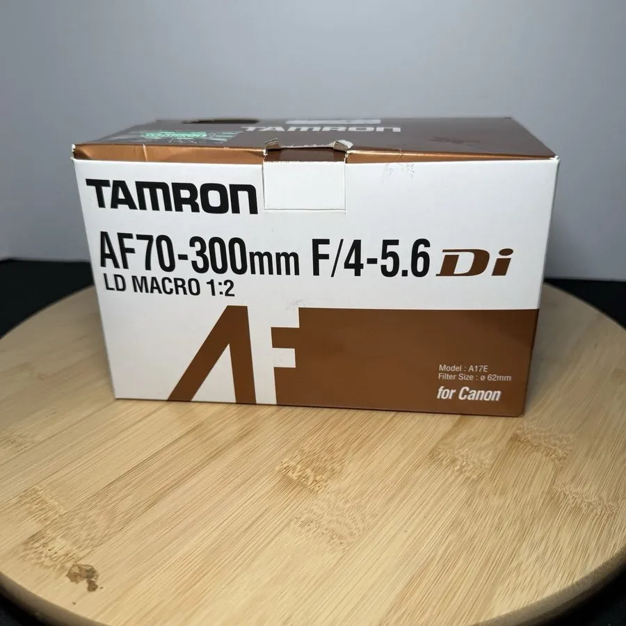 Объектив Tamron LD AF70-300mm F/4.0-5.6 LD Di Macro 1:2 Lens