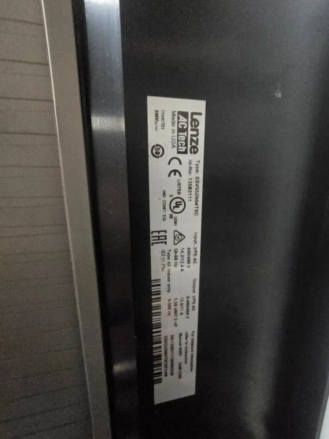 Частотный преобразователь Lenze AC Tech ESV552N04TXC SMVector 5.50 kW/7.5 HP Inv — фото лота 1
