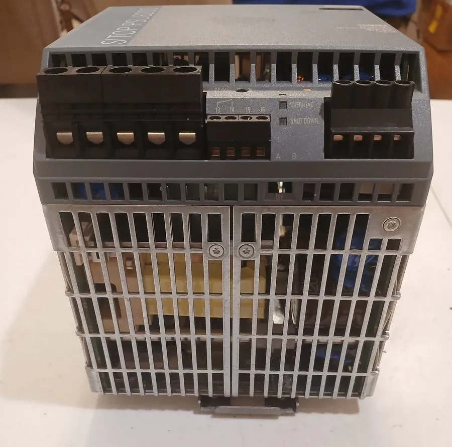 Блок питания Siemens 6EP3437-8SB00-0AY0 24VDC 40A Power Supply, SITOP PSU8200