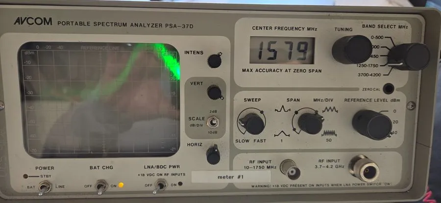 Тестер AVCOM Portable Spectrum Analyzer Model PSA-37D