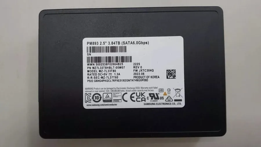 SSD-накопитель Samsung PM893 2.5" 1.92TB SATA III