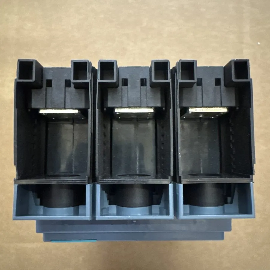 Автоматический выключатель Siemens 3VA6115-5HN31-0AA0 3 Pole 150 Amp Circuit Bre