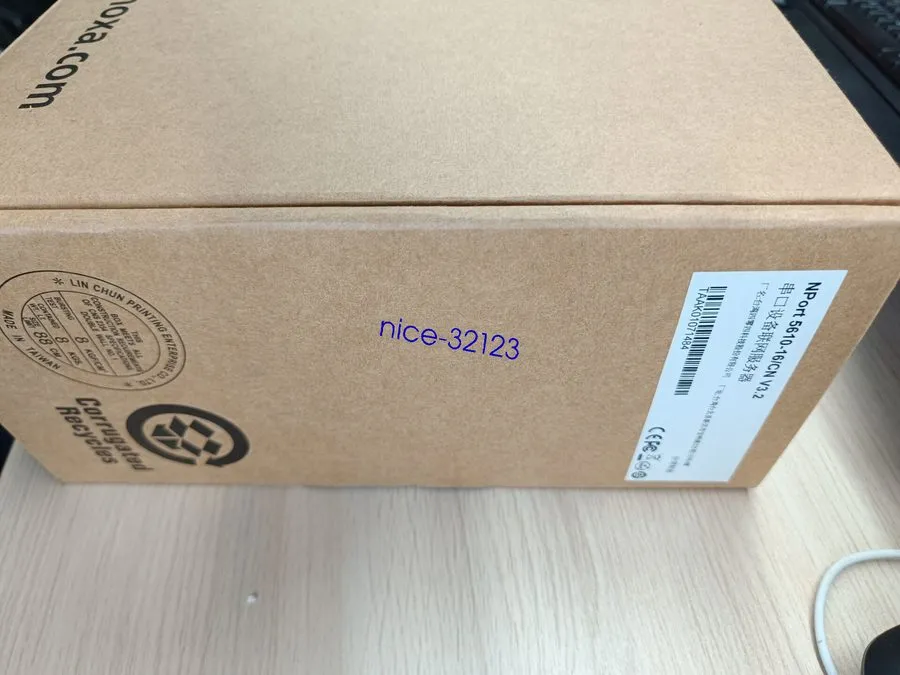 IIoT-устройство MOXA NPORT5610-16 Serial Device Server