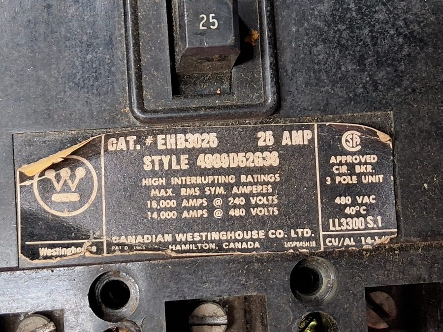 Автоматический выключатель Eaton / Westinghouse EHB3025 Molded Case 25A 3 Pole 4
