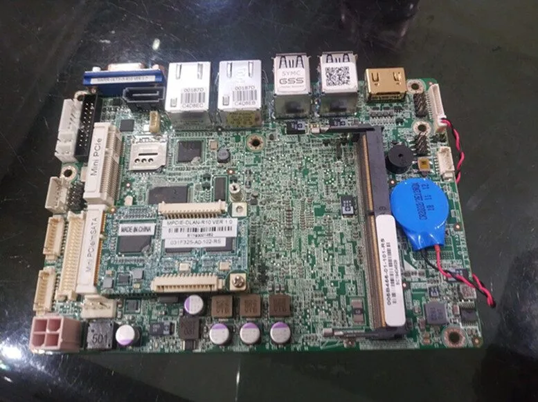 Электронный компонент wafer-ult3-i5-R10