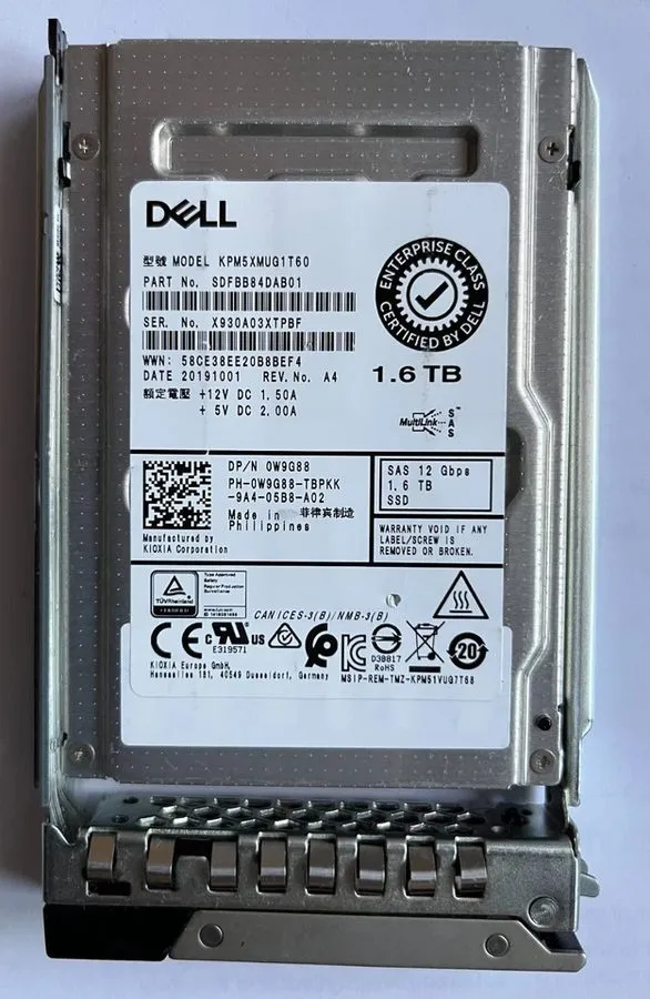 SSD-накопитель Dell D7KJJ 1.6TB SAS 12Gbps SSD Write Intensive WI 2.5 Inch Kioxi
