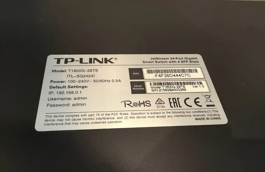 Коммутатор TP-Link TL-SG2424 V2 POE Managed Switch 24-Port GIGABIT + 4x Combo SF — фото лота 1