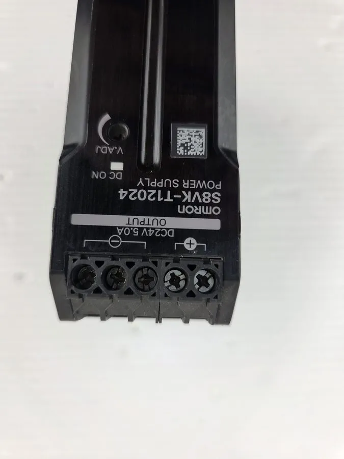Блок питания Omron S8VK-T12024 24VDC 5.0A 120W DIN Rail Power Supply 380-480VAC