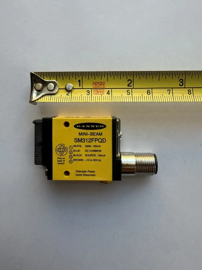Фотоэлектрический датчик Banner Photoelectric Mini Beam Sensor SM312FPQD NOS