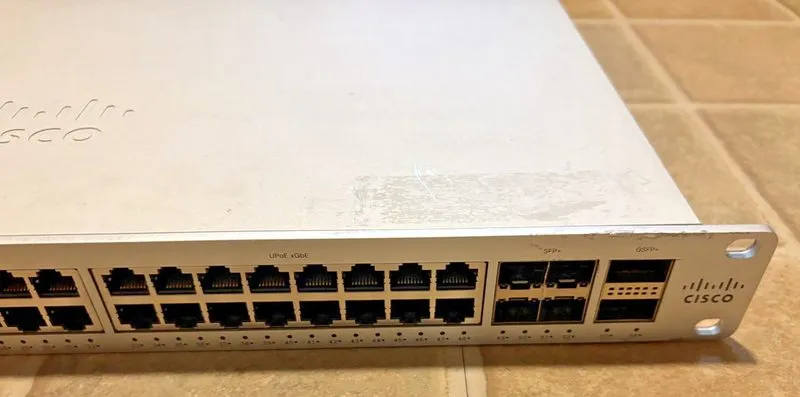 Коммутатор Meraki Cisco MS355-48X2-HW 48-Port Multi-Gigabit PoE Switch & Unclaim — фото лота 4