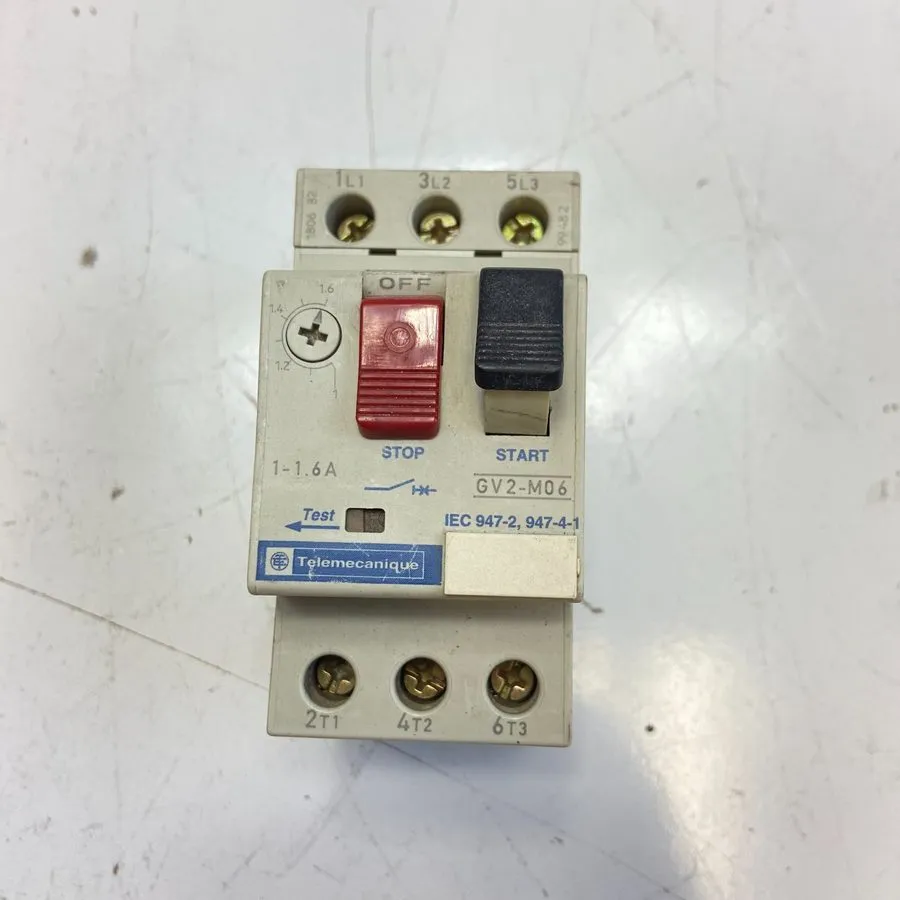 Автоматический выключатель TELEMECANIQUE GV2-MO6 MOTOR PROTECTION CIRCUIT BREAKE — фото лота 1