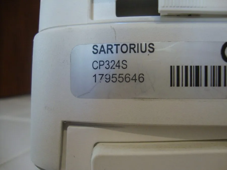 Лабораторные весы SARTORIUS CP324S ANALYTICAL BALANCE SCALE — фото лота 2