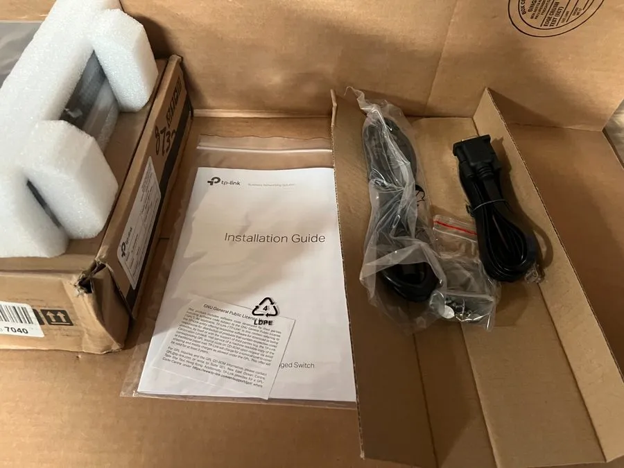 Коммутатор TP-Link TL-SG3428(UN) V2.0 JetStream 24-Port Gigabit L2+ Managed Swit