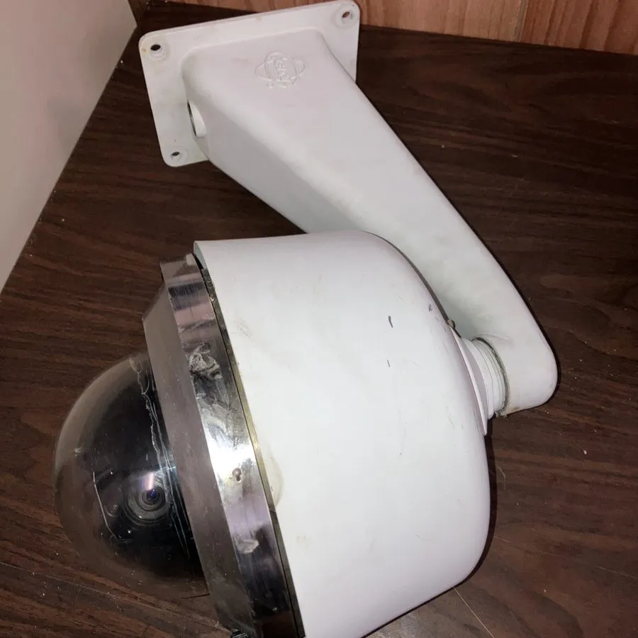 Камера Pelco DD4C22 Spectra IV Camera With PTZ Pressurized Dome — фото лота 4